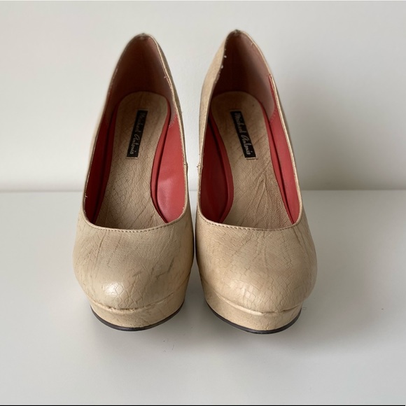 Michael Antonio | Nude Wedges - Picture 6 of 10